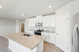 Tampa - Park East - 3825 Radiant Mountain Drive, Plant City FL 33565 -015