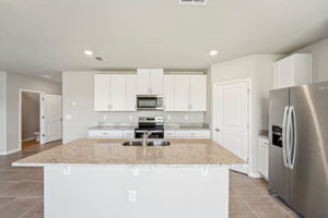 Tampa - Park East - 3825 Radiant Mountain Drive, Plant City FL 33565 -016