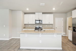 Tampa - Park East - Lot 0358 - 3826 Radiant Mountain Drive, Plant City, FL 33565-010
