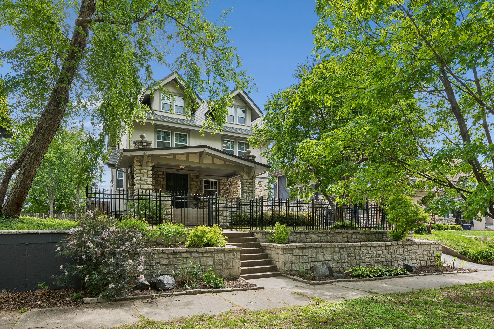 3827 Harrison Blvd_002.jpg