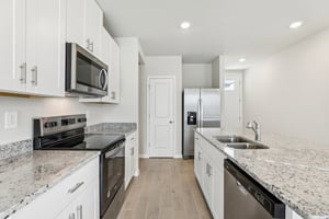 3705 Radiant Mountain Dr-010.jpg