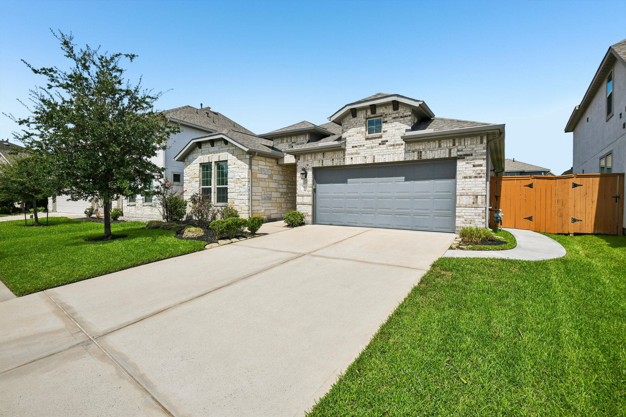 Robinson Bend Dr-S1609-003.jpg