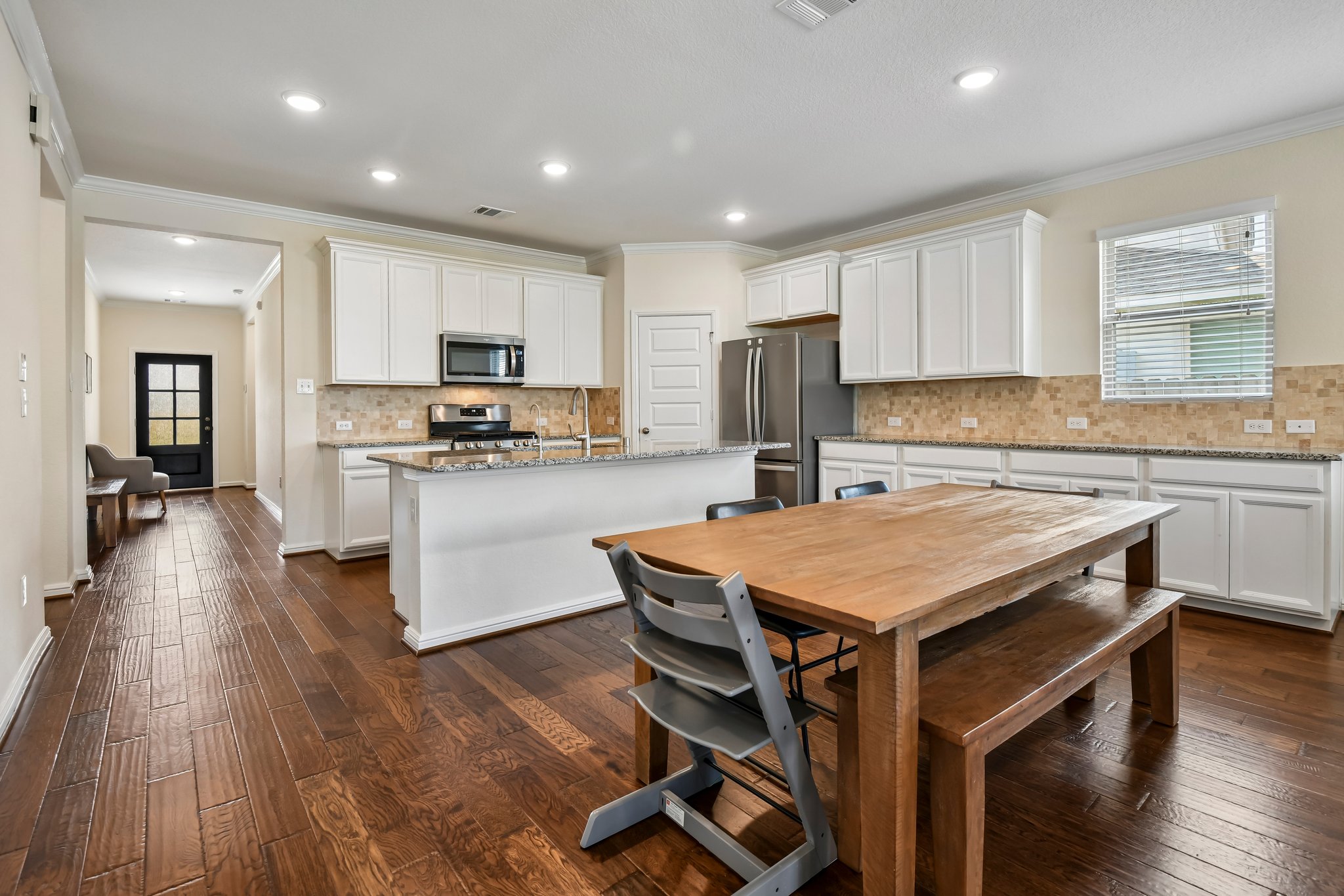 Robinson Bend Dr-S1609-012.jpg