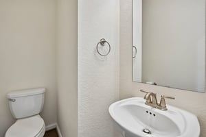 Robinson Bend Dr-S1609-041.jpg