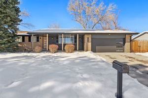3829 S Eaton St, Denver, CO 80235, USA Photo 0