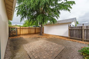  Photo 49