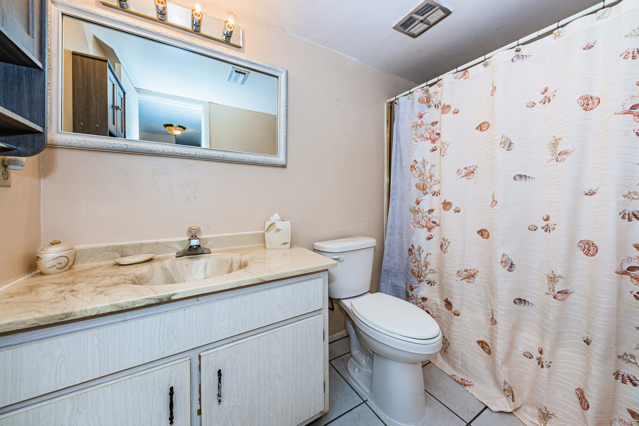 Bathroom2-2