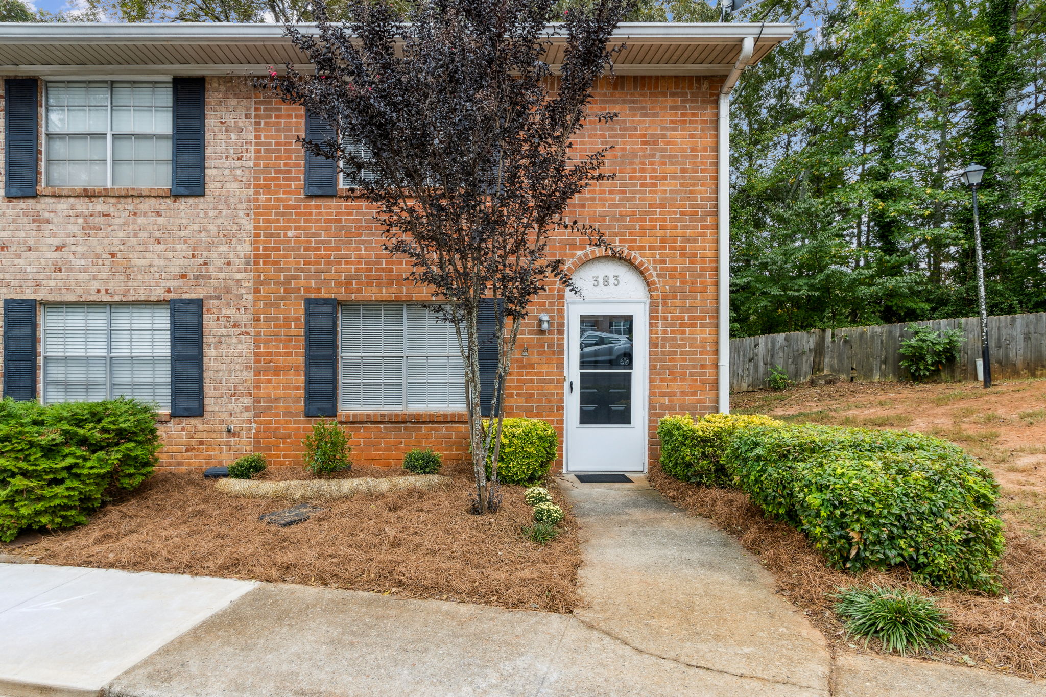 Welcome to 383 Northdale Ct