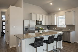  Photo 12