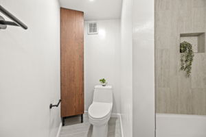  Photo 37