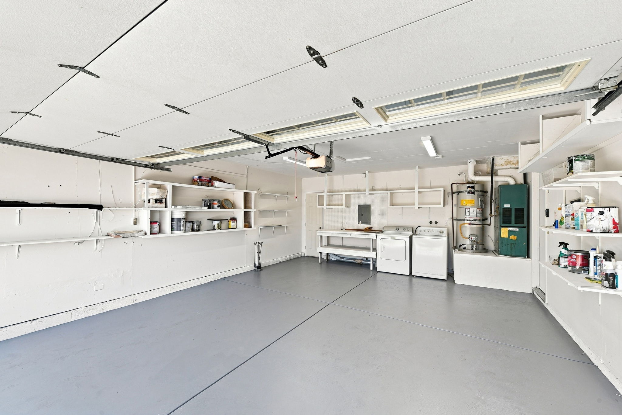 036_F8_3830 Campbell Pl