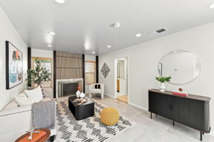 011_F8_3830 Campbell Pl