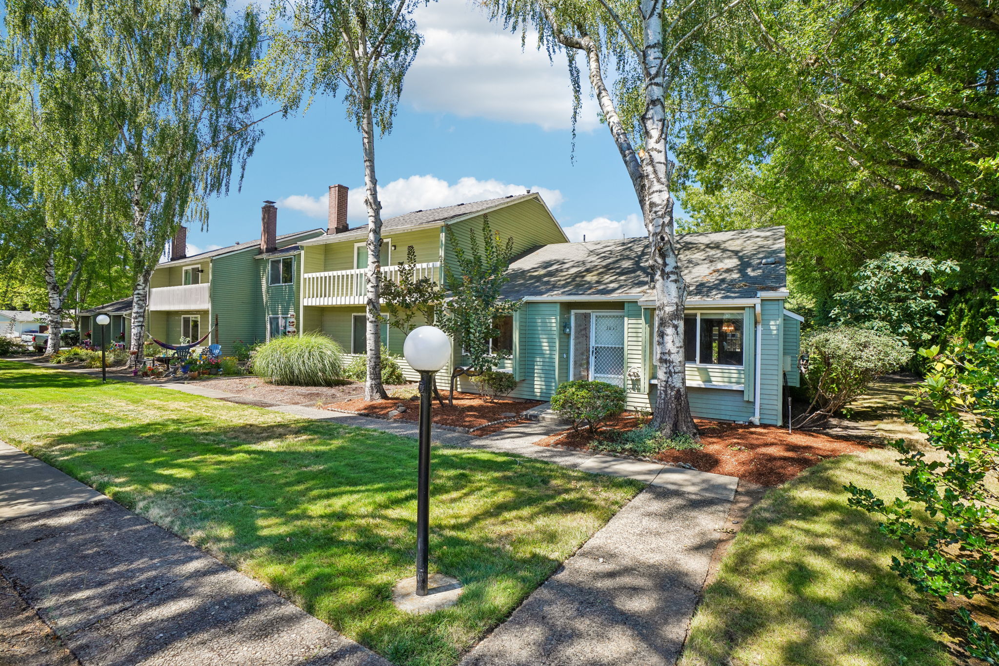 3rd Ave-S0108-004