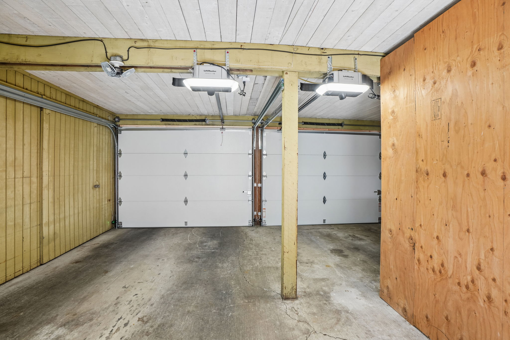 3rd Ave-S0108-031