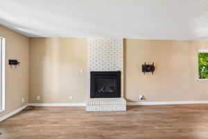 3rd Ave-S0108-015