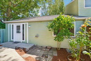3rd Ave-S0108-034