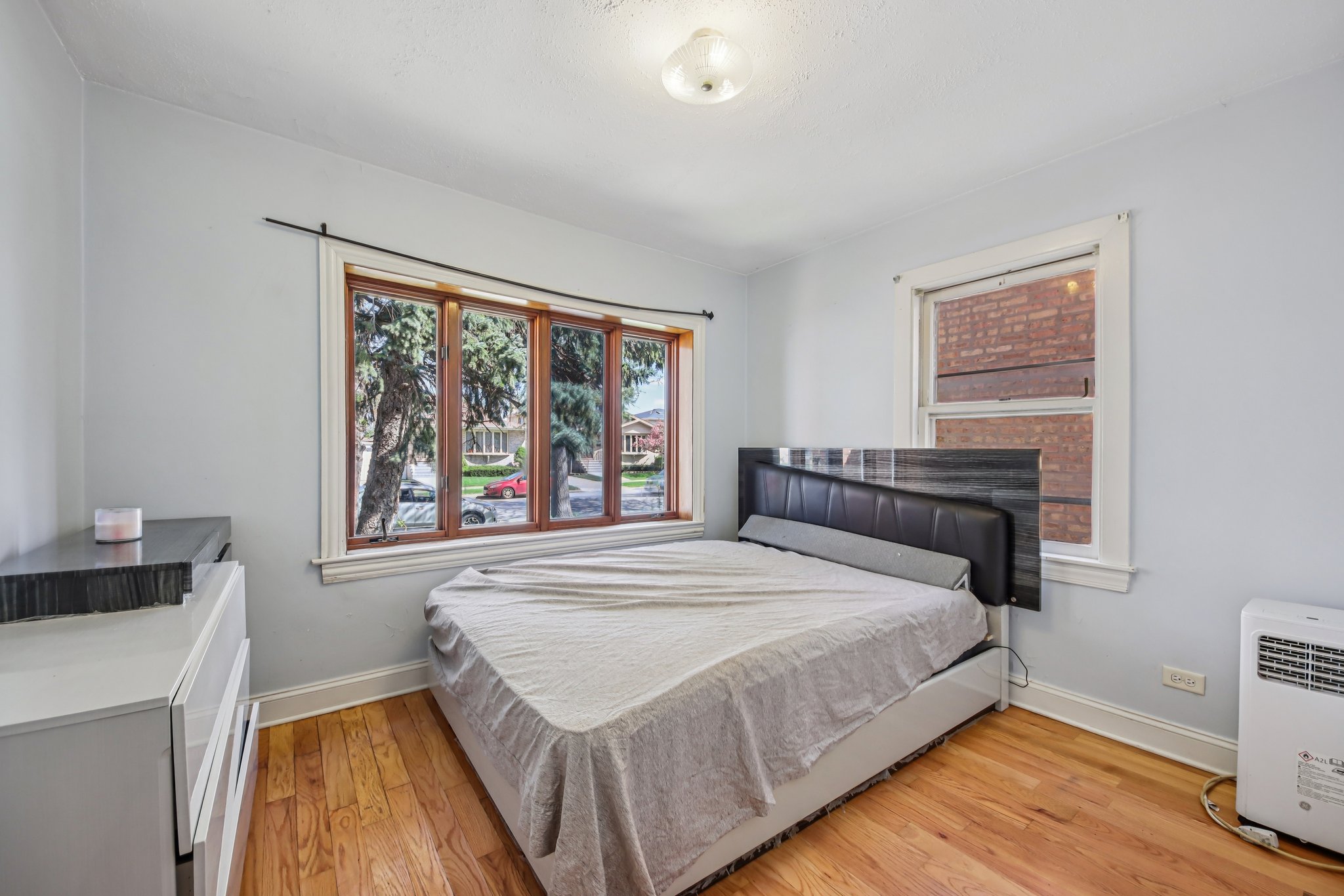 N Oak Park Ave-S1904-018.jpg