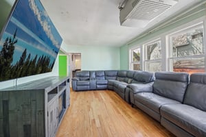 N Oak Park Ave-S1904-007.jpg