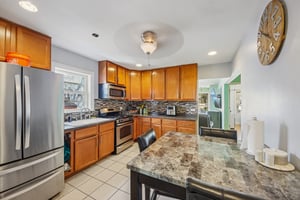 N Oak Park Ave-S1904-009.jpg