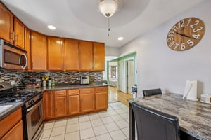N Oak Park Ave-S1904-010.jpg