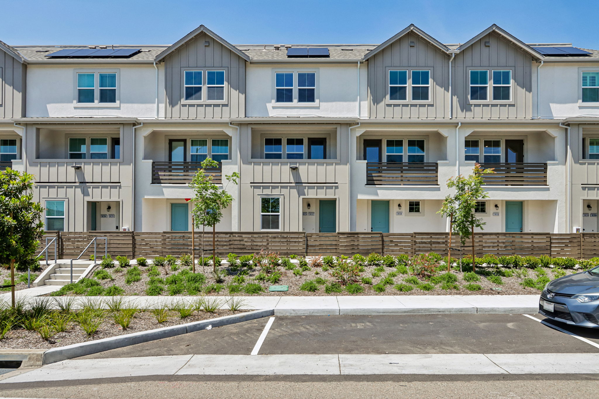3832 Norbridge Ave Castro Valley-S1205-003