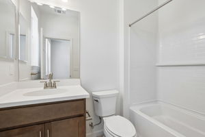 3832 Norbridge Ave Castro Valley-S1205-019
