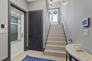 Ground floor entrance.