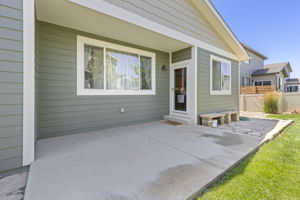  Photo 31