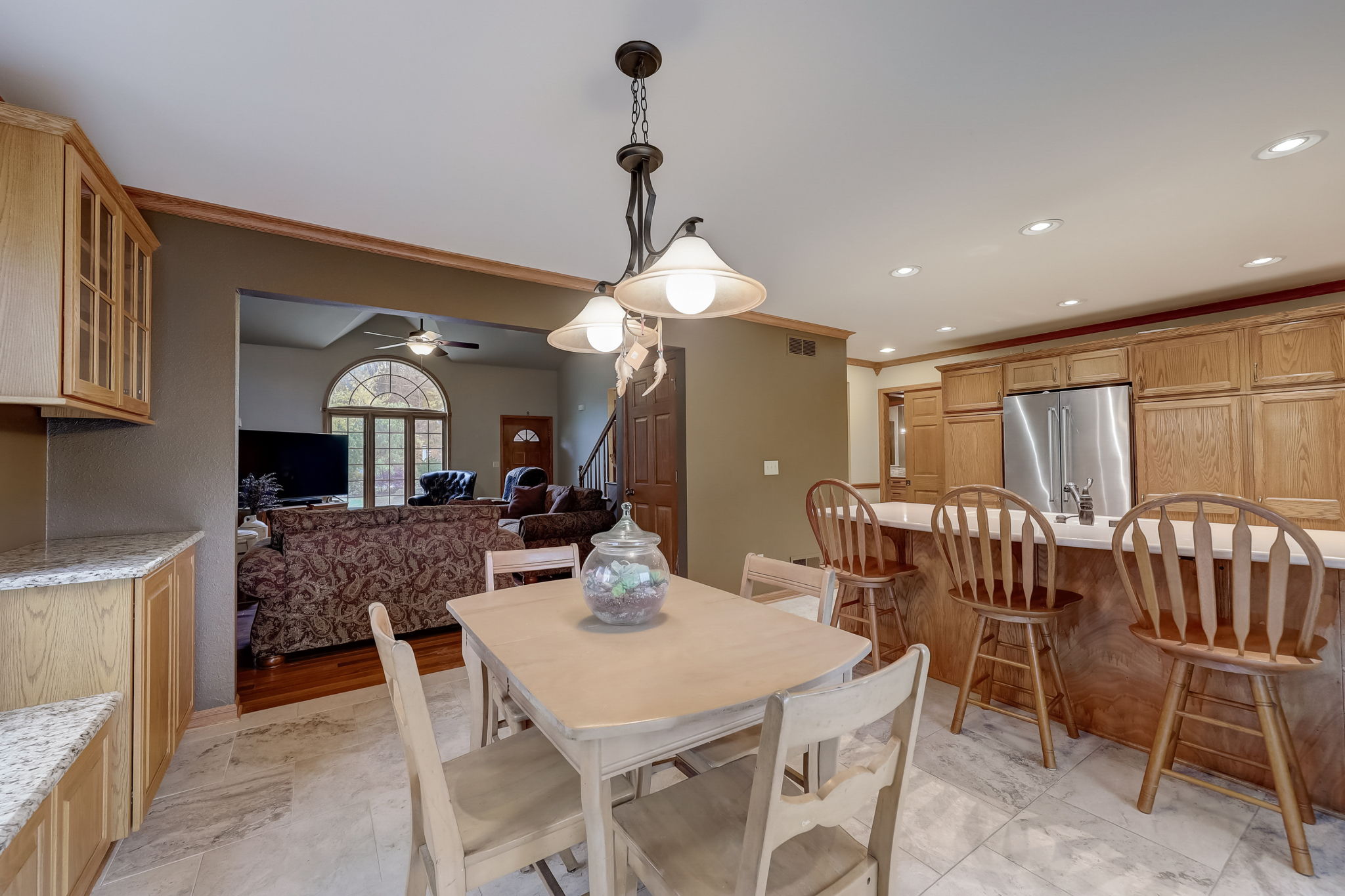 W Puetz Rd-015