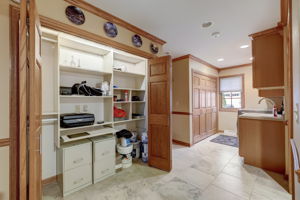 W Puetz Rd-053