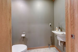 W Puetz Rd-048