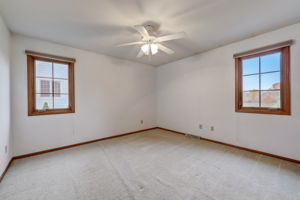 W Puetz Rd-030