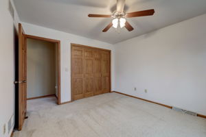 W Puetz Rd-036