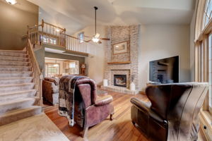 W Puetz Rd-006