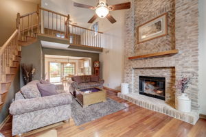 W Puetz Rd-007