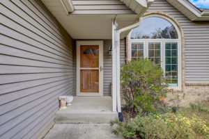 W Puetz Rd-005
