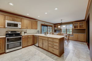 W Puetz Rd-019