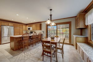 W Puetz Rd-014