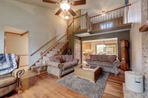 W Puetz Rd-008