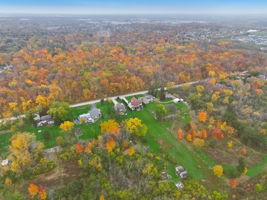 W Puetz Rd-084