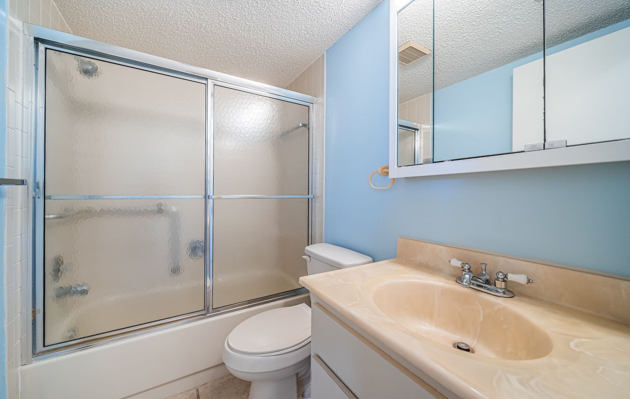 Bathroom2
