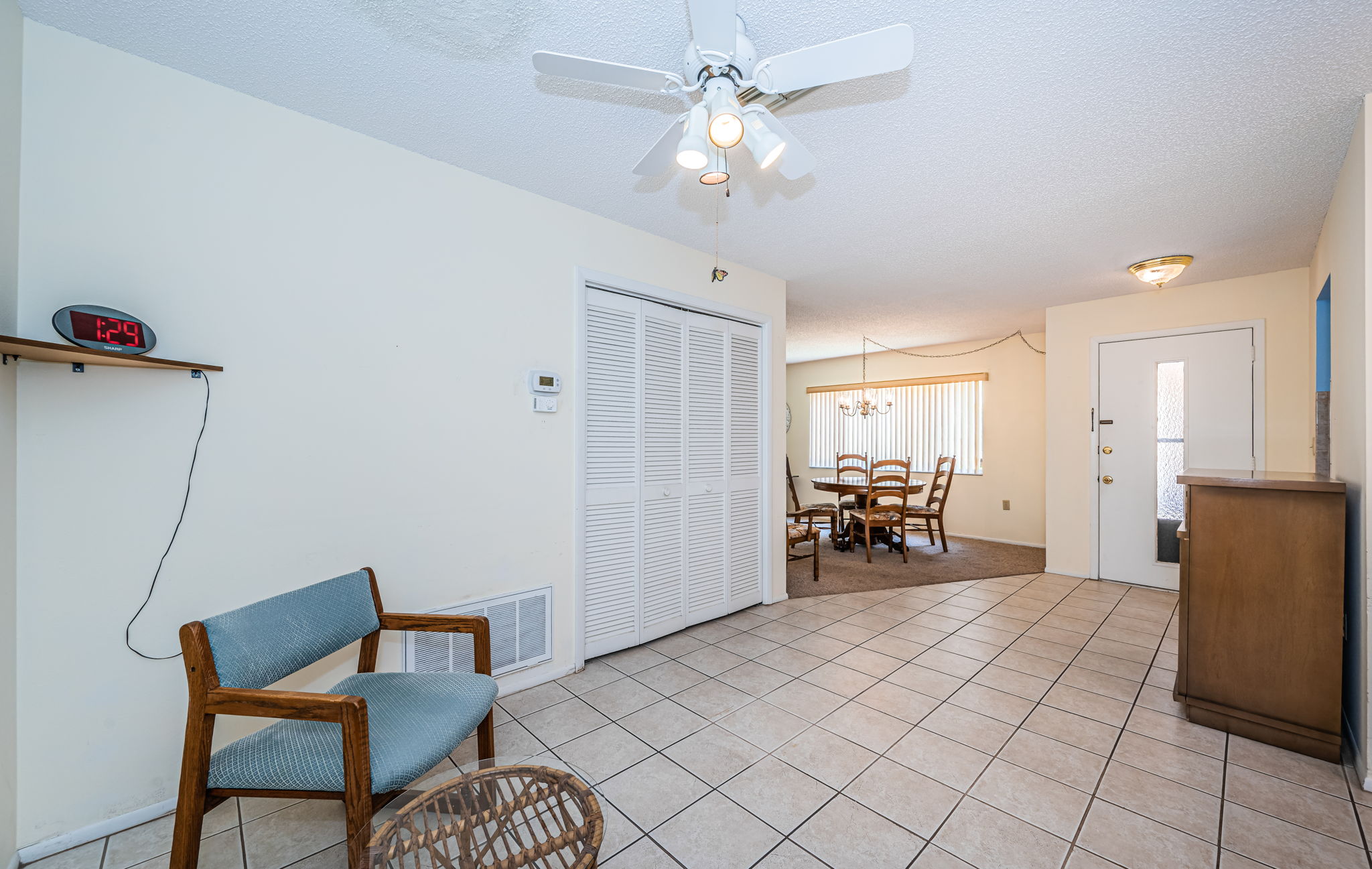 Family Room4