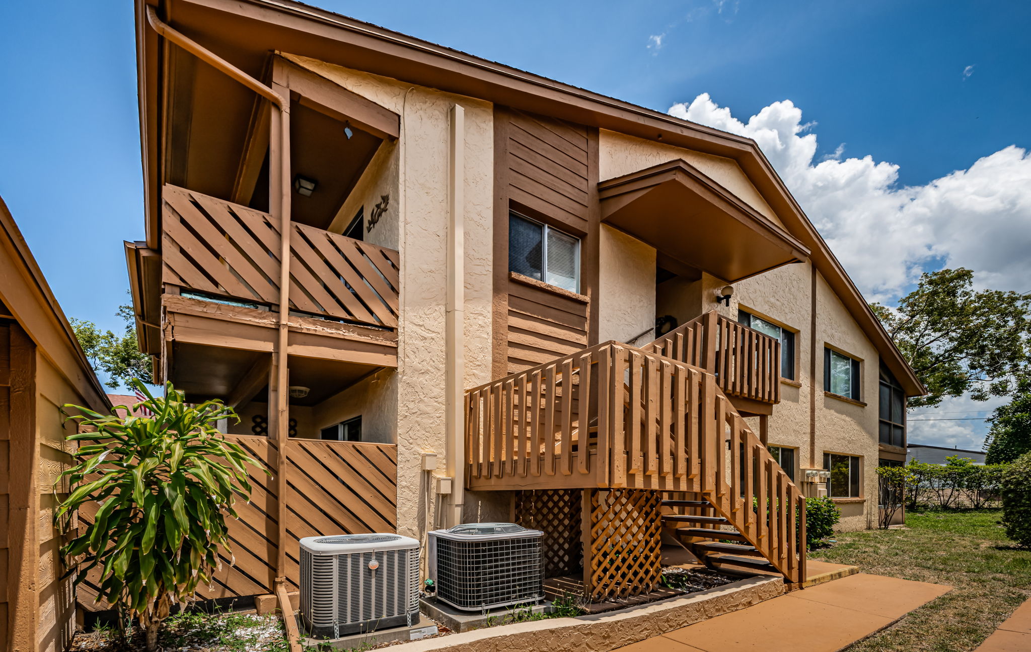 Front Exterior1