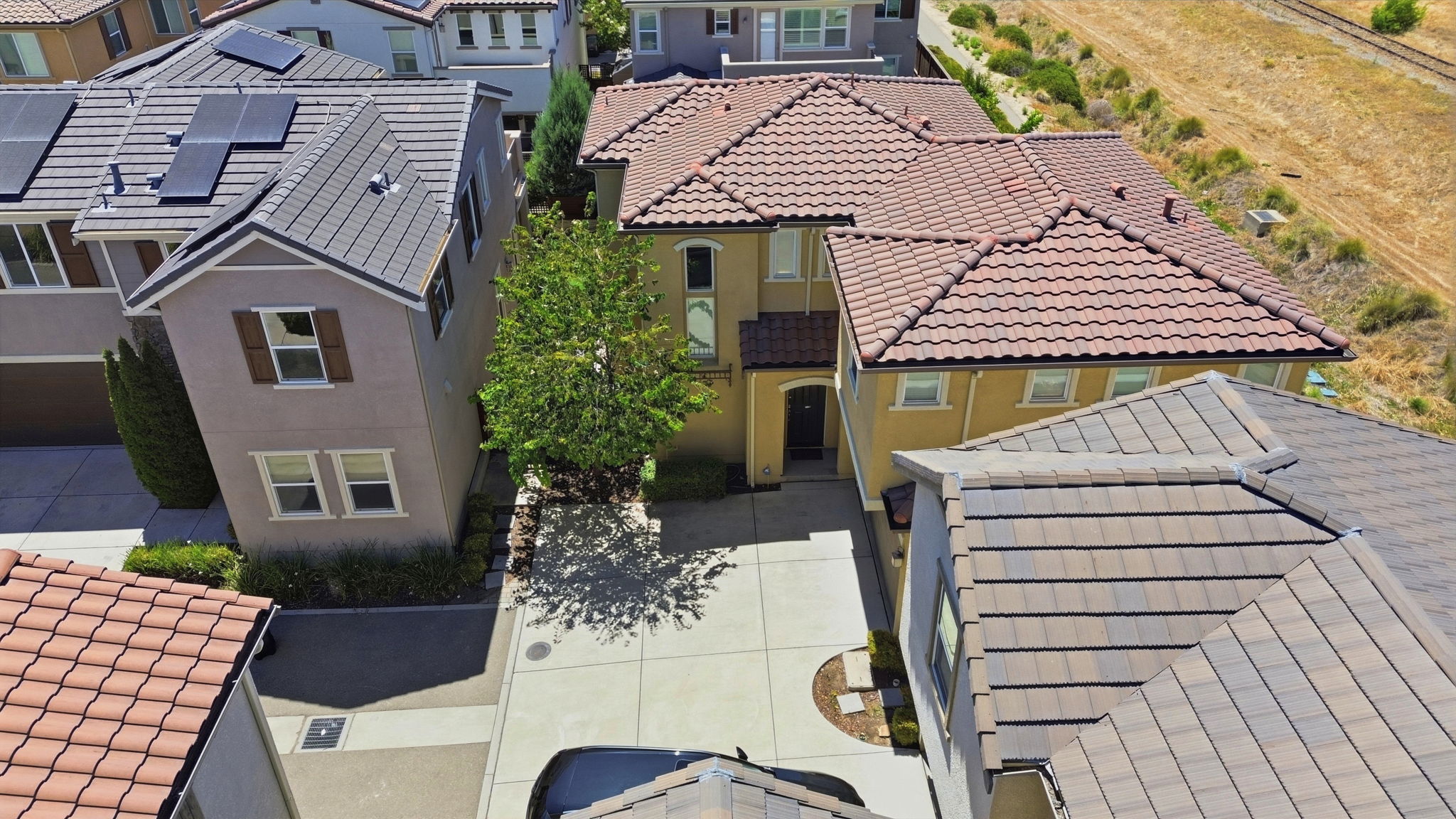 007_F8_AERIAL_384 Misty Cir