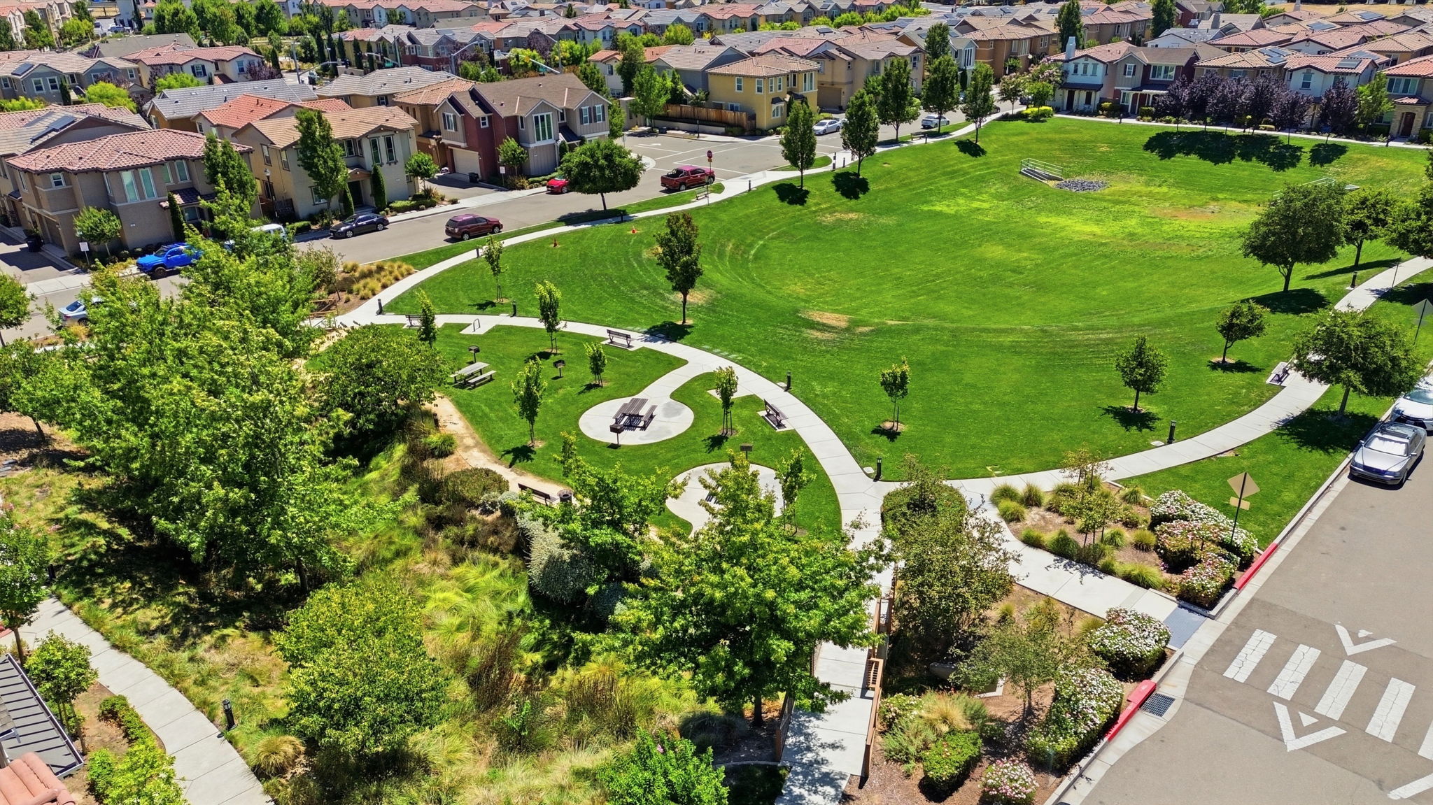 018_F8_AERIAL_384 Misty Cir