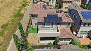 011_F8_AERIAL_384 Misty Cir
