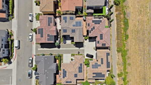 015_F8_AERIAL_384 Misty Cir
