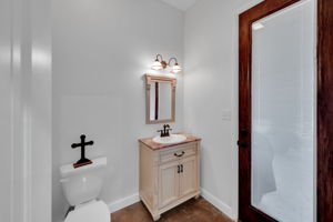  Photo 47
