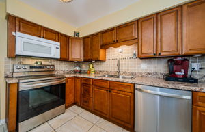 Kitchen 3