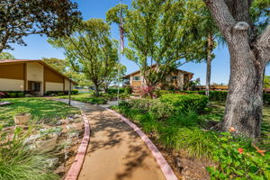 38-Clubhouse